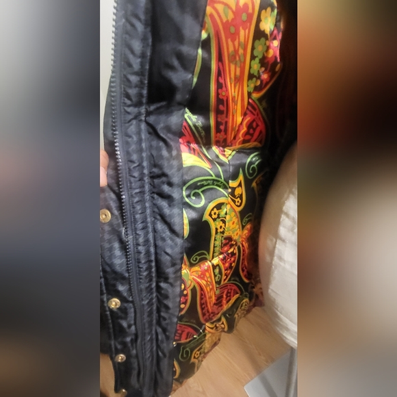 Apple Bottoms  Women puffer black jacket. Size M. - Picture 5 of 8